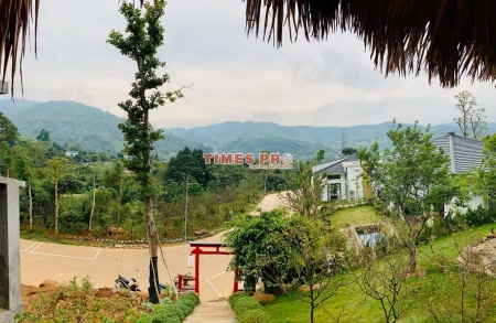 CẦN BÁN BIỆT THỰ NGHỈ DƯỠNG LEGACY HILL - HÒA BÌNH SIÊU ĐẸP DT 450M2 GIÁ 4.5 TỶ, LH: 0975011810