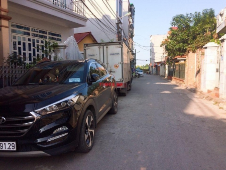 BÁN NHÀ 4 TẦNG PHỐ VIỆT HƯNG, DIỆN TÍCH 30M2 HƯỚNG TB, NGÕ 4M. GIÁ CHỈ 2.3 TỶ