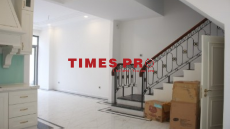 CHÍNH CHỦ BÁN NHÀ XÂY MỚI 40M2 X 5 TẦNG TẠI TƯ ĐÌNH, LONG BIÊN :0911868835