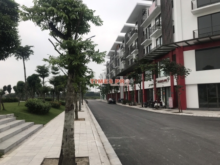 BÁN CĂN MẶT HỒ VIEW CỰC ĐẸP HƯỚNG ĐÔNG NAM SHOPHOUSE KHAI SƠN LH:0902.160.338