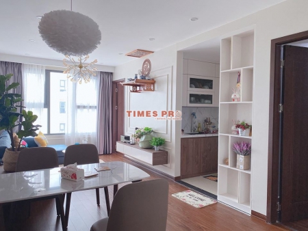 CẦN BÁN GẤP CĂN 1601 CHUNG CƯ HÀ NỘI HOMELAND, DT: 92,54M2, GIÁ BÁN 2,150 TỶ. LH: 098.660.3136