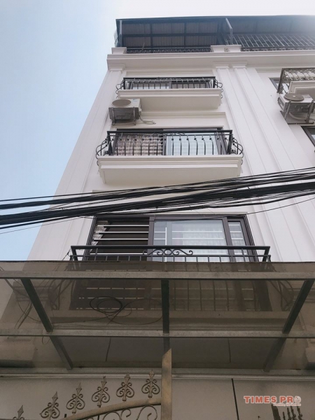 Bán nhà mới tại Cổ Linh - đối diện Aeon Long Biên.
