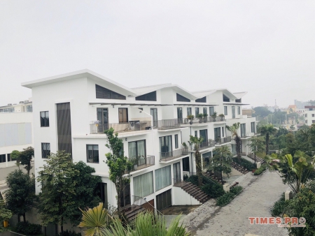 BIỆT THỰ TRÊN ĐỒI KHAI SƠN HILL LONG BIÊN, GIÁ ƯU ĐÃI: LH 0925828510