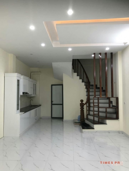 Bán gấp nhà số 9B ngõ 2 phố Trần Khát Chân