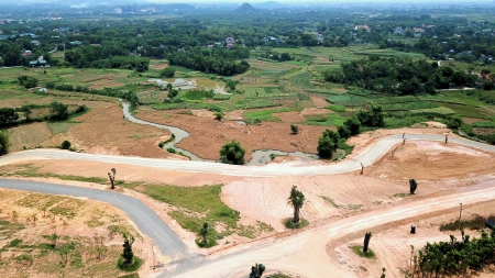 THỊ TRƯỜNG ĐẤT NỀN HÀ NỘI CÓ NÊN ĐẦU TƯ?