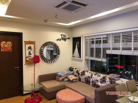 Gia đình cần chuyển nhượng lại căn 2 phòng ngủ, giá tốt tại Hòa Bình Green City - 505 Minh Khai