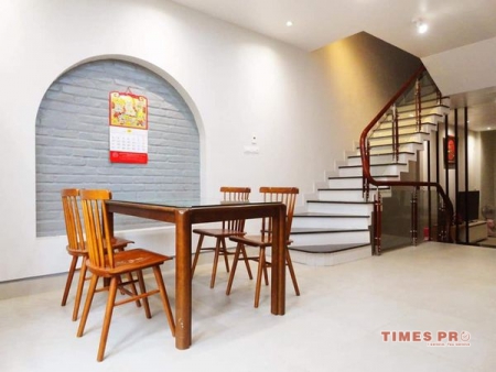 Chính chủ bán căn nhà đang ở Phố trạm, Long Biên