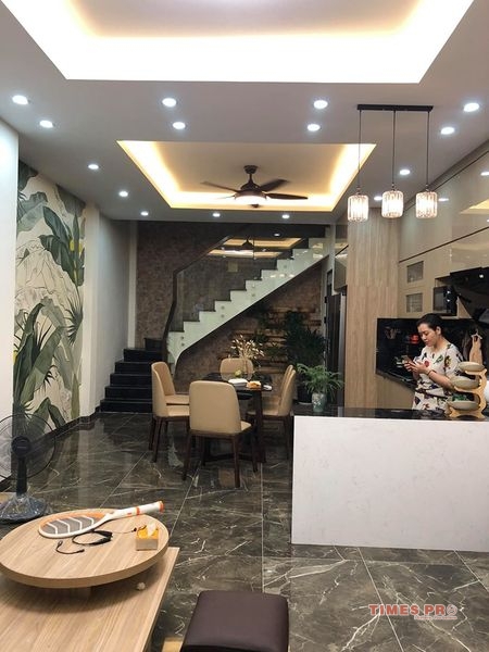 CHỈ NHỈNH 2 TỶ SỞ HỮU CĂN NHÀ ĐẸP NHƯ MƠ MINH KHAI, 40M2*5T NHÀ ĐEP