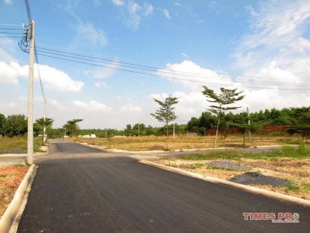 CÓ NÊN MUA ĐẤT NỀN VIỆT HƯNG?