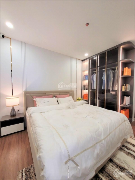 Bán gấp nhà khu đô thị Long Biên 80m2, 5 tầng, TM, kinh doanh 12 tỷ