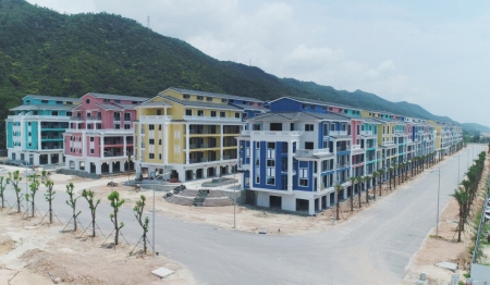 Bán shoptel ven biển (8 - 20 phòng), đón sóng casino Sun Group, suất đầu tư chỉ từ 3,3 tỷ, HTLS 0%