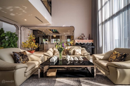 Chính chủ bán căn duplex R1 Royal 180m2 cửa Tây, ban công ĐN, miễn phí DV, SĐ vĩnh viễn. Giá 8,58tỷ