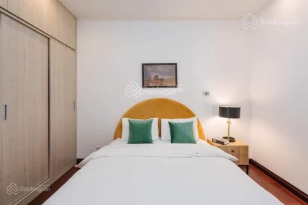 Chính chủ bán căn 15 tầng trung R5B Royal, 132m2, cửa chính tây ban công ĐB miễn phí DV. Giá 5.7tỷ