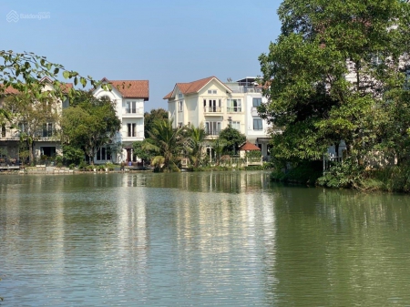 Bán đơn lập Hoa Lan 6, vị trí ngã 3 sông, 383m2, 66 tỷ hoàn thiện đẹp, nội khu trung tâm Vinhomes