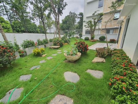 Chính chủ cần bán gấp 2 căn liền kề diện tích 160 và 183m2