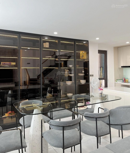 Cực hót.! Bán căn hộ duplex, Valencia