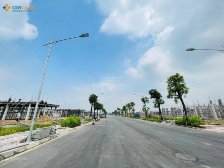 Cần bán lô nhà vườn DA HUD Mê Linh 2 mặt thoáng. LH E Lan