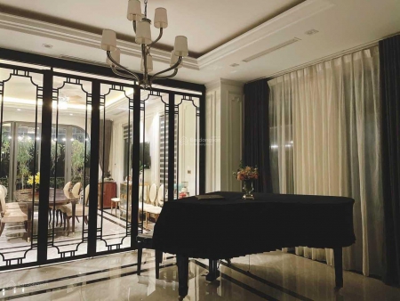 Bán biệt thự đơn lập Hoa Phượng Vinhomes Riverside, diện tích 300m2, hướng Tây Bắc view ngã ba sông
