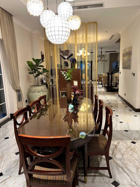 Bán Đơn lập Hoa Phượng, 196m2, 29.5 tỷ HT nội thất hiện đại, vị trí nội khu, đường thông