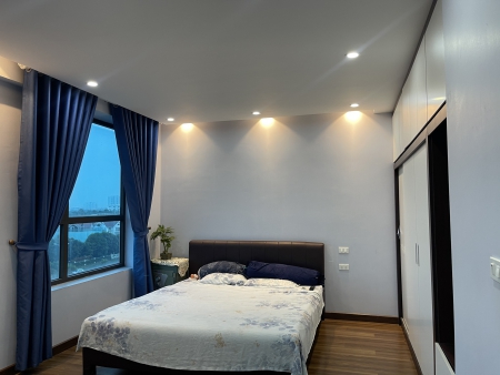 Cực Hiếm! Căn hộ chung cư cao cấp 142m2 3PN duy nhất trung tâm KĐT Việt Hưng Long Biên