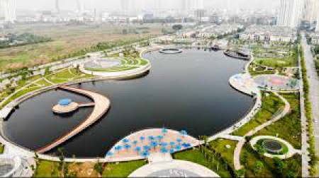 Ngoại giao căn góc 2PN rộng 78m2 tầng 18 ban công đông nam view hồ tại The Charm An Hưng