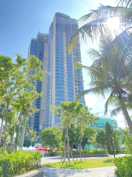Bán cắt lỗ căn số 04 tòa B khách sạn A La Carte Hạ Long tầng cao view trực diện biển