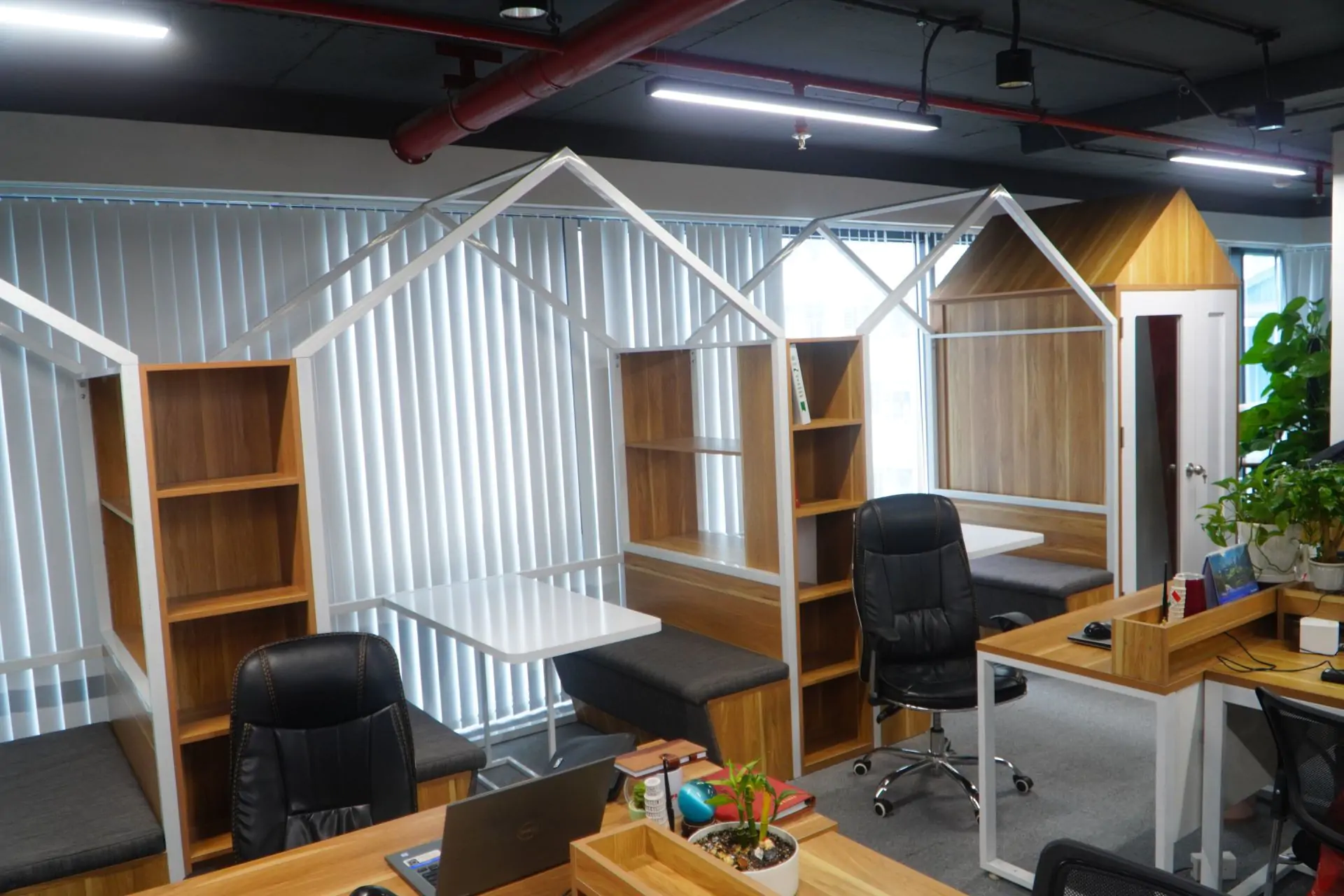 cabin-4.webp